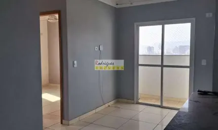 Apartamento com 2 dorms, Centro, São Vicente - R$ 330 mil, Cod: 4073