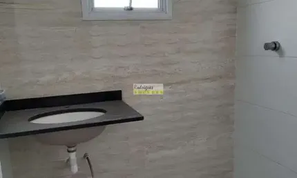 EXCELENTE SOBRADO NOVO - 3 dorm - 2 vagas - V.S.Jorge/SV