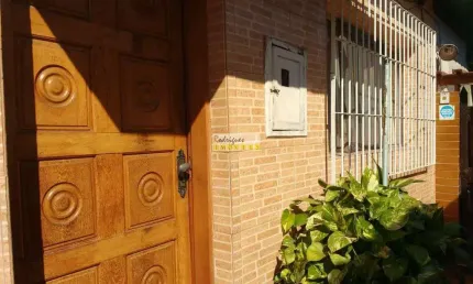Casa de Condomínio com 2 dorms, Vila Cascatinha, São Vicente - R$ 205 mil, Cod: 3247