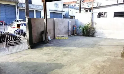 Casa Isolada com edicula, proximo da Antonio Emerick/SV