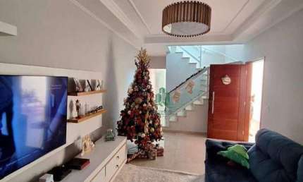 Casa com 2 dormitórios à venda, 115 m² por R$ 870.000,00 - Centro - Arujá/SP