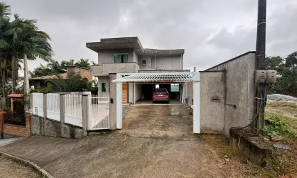 Casa triplex com vista mar - bairro são sebastião em palhoça/sc