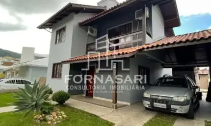 Casa com 3 quartos à venda em Pedra Branca, Palhoça 