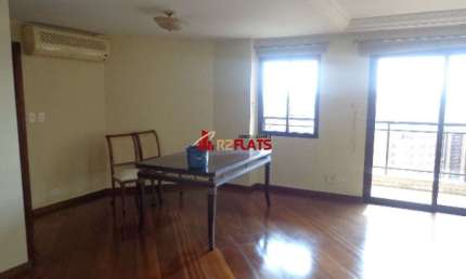 Flat com 3 quartos para alugar na Avenida Jandira, 185, Moema, São Paulo