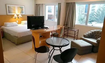 Flat com ótimo preço no bairro Vila Olímpia. Confira!