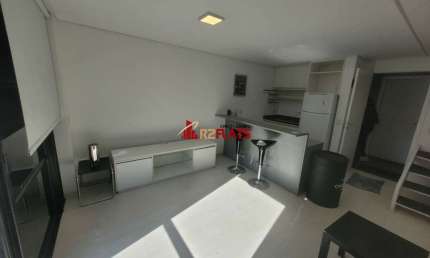 Apartamento Duplex com ótimo preço no bairro Vila Olímpia. Confira!