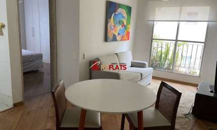 Flat com 1 quarto para alugar na Rua Afonso Braz, 804, Vila Nova Conceição, São Paulo