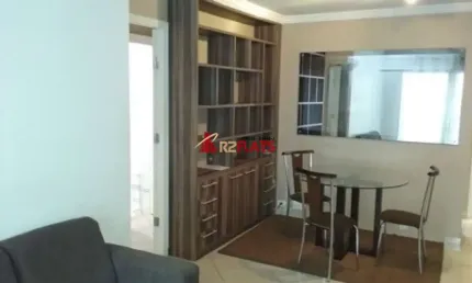 Flat com 2 quartos para alugar na Alameda Joaquim Eugênio de Lima, 1360, Jardins, São Paulo