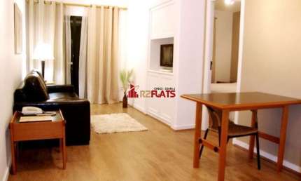 Flat com ótimo preço no bairro Cidade Monções. Confira!