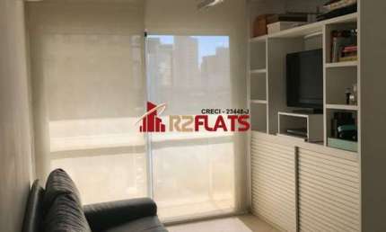 Flat com 1 quarto para alugar na Rua Juquis, 391, Moema, São Paulo