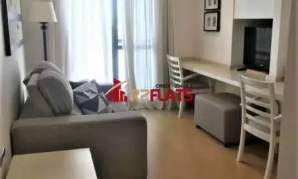 Flat com 1 quarto para alugar na Avenida Lavandisca, 365, Moema, São Paulo