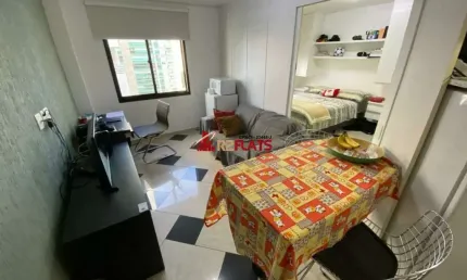 Flat com 2 quartos para alugar na Avenida Jamaris, 101, Moema, São Paulo