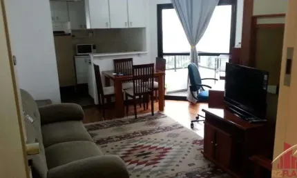 Flat com 2 quartos para alugar na Rua Batataes, 159, Jardins, São Paulo