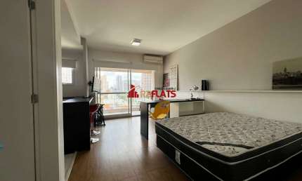 Flat com 1 quarto para alugar na Avenida Santo Amaro, 4111, Brooklin, São Paulo