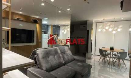 Flat com ótimo preço no bairro Campo Belo. Confira!