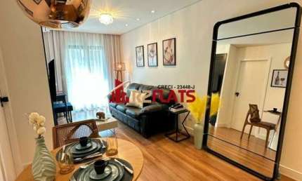 Flat com ótimo preço no bairro Cidade Monções. Confira!