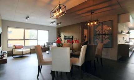 Flat com 2 quartos para alugar na Rua Joaquim Guarani, 485, Brooklin, São Paulo