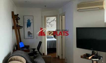 Flat com ótimo preço no bairro Vila Olímpia. Confira!