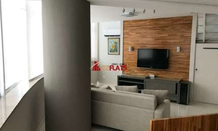 Flat com 2 quartos para alugar na Rua Flórida, 1790, Brooklin, São Paulo