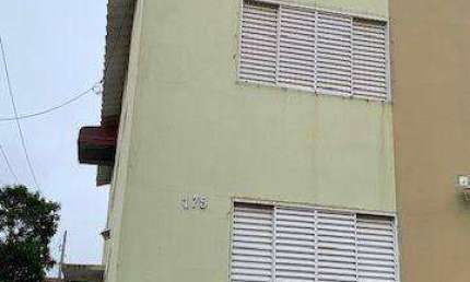 Apartamento todo reformado 2 dorm próx. Pç Marcia Mentes Jd Vera Cruz