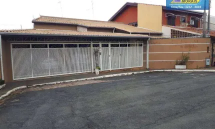 Casa com 3 dormitórios à venda, 202 m² por R$ 600.000 - Wanel Ville - Sorocaba/SP