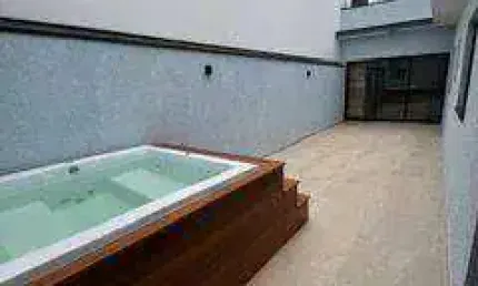 Casa em condomílio alto padrão com SPA e 1 suíte master