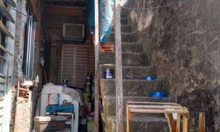 Casa com 2 dormitórios à venda, 100 m² por R$ 130.000 - Parque das Laranjeiras - Sorocaba/SP