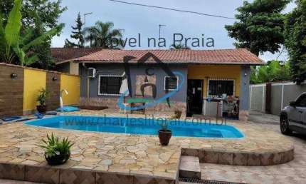 Casa para Venda em Caraguatatuba, Porto Novo, 4 dormitórios, 1 suíte, 4 banheiros, 7 vagas