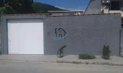 Sobrado para Venda em Ubatuba, Perequê Mirim, 3 dormitórios, 1 suíte, 2 banheiros, 10 vagas