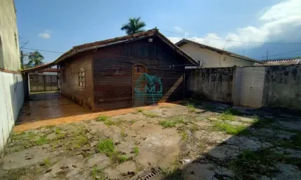 Casa para Venda em Caraguatatuba, Massaguaçu, 3 dormitórios, 2 banheiros, 4 vagas