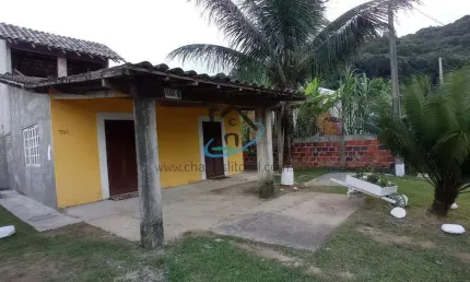 Casa para Venda em Ubatuba, Praia da Tabatinga, 2 dormitórios, 1 banheiro, 3 vagas