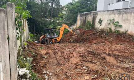 Terreno à venda na Rua Miami, Jardim Jaraguá, Atibaia