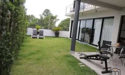 Casa em Condomínio para Venda em Atibaia, Cidade Satélite, 3 dormitórios, 3 suítes, 4 banheiros, 2 vagas