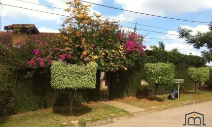 Casa para Venda em Atibaia, Retiro das Fontes, 3 dormitórios, 1 suíte, 5 banheiros, 3 vagas