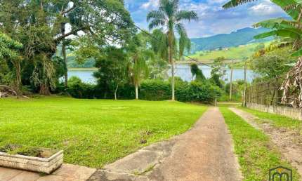 Sítio para Venda em Piracaia, Canedos, 5 dormitórios, 2 banheiros