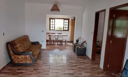 Casa para Venda em Atibaia, Atibaia Jardim, 2 dormitórios, 1 suíte, 2 banheiros, 6 vagas