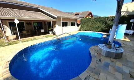 Casa para Venda em Atibaia, Vila Petrópolis, 3 dormitórios, 3 suítes, 5 banheiros, 4 vagas