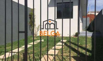Casa para Venda em Atibaia, Vila Santa Helena - Tanque, 2 dormitórios, 1 banheiro, 2 vagas