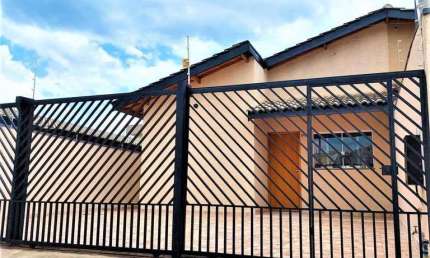 Casa para Venda em Atibaia, Jardim Maristela, 3 dormitórios, 1 suíte, 2 banheiros, 4 vagas