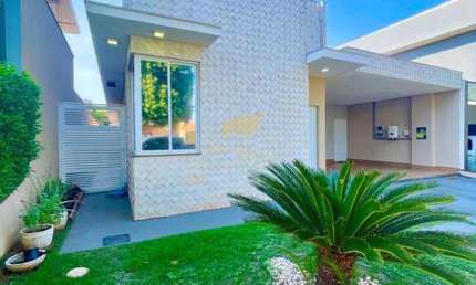 Casa com 3 quartos à venda na Avenida Belvedere, 21, Condomínio Belvedere, Cuiabá