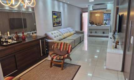 Casa com 3 quartos à venda na Avenida das Palmeiras, 464, Jardim Imperial, Cuiabá