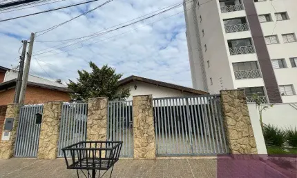 Casa com 3 quartos à venda na Vila Pompéia, Campinas 