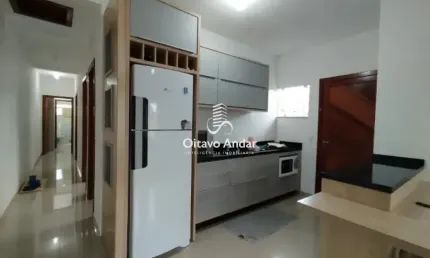Casa com 3 dormitórios sendo 1 suíte, bairro Lisboa - São José.