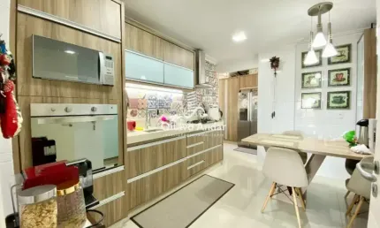 Apartamento no kobrasol com 4 dormitórios sendo 2 suítes.