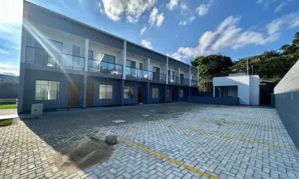 Casa com 2 quartos à venda na Rua Valdemar Rufino da Silva, 10, Real Parque, São José