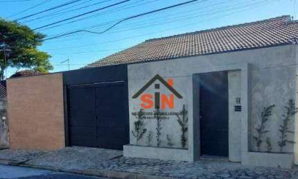 Sobrado com 4 dormitórios à venda, 300 m² por R$ 1.450.000,00 - Centro - Arujá/SP