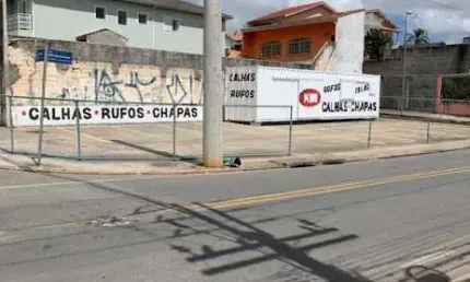 Terreno para alugar, 250 m² por R$ 2.760,00/mês - Jordanópolis - Arujá/SP