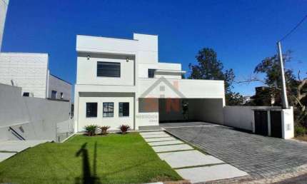 Sobrado com 4 dormitórios à venda, 300 m² por R$ 2.300.000,00 - Condomínio Arujá Hills III - Arujá/SP
