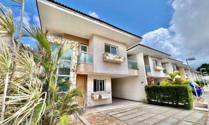 Casa com 3 dormitórios à venda, 190 m² por R$ 1.065.000,00 - Precabura - Eusébio/CE