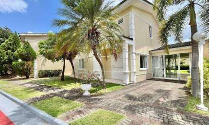 Casa com 3 dormitórios à venda, 184 m² por R$ 940.000,00 - Coité - Eusébio/CE